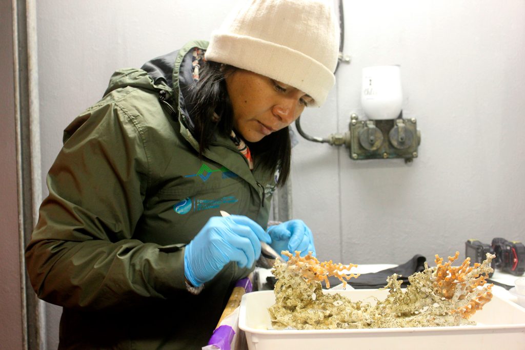 Meet the Woman Leading Coral Reef Conservation in Galápagos