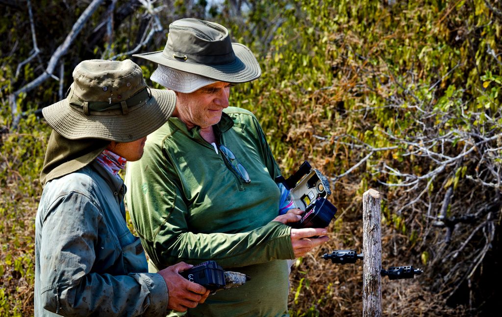 Espanolas-Guardians-Pioneering-Conservation-in-Galapagos-Archipelago