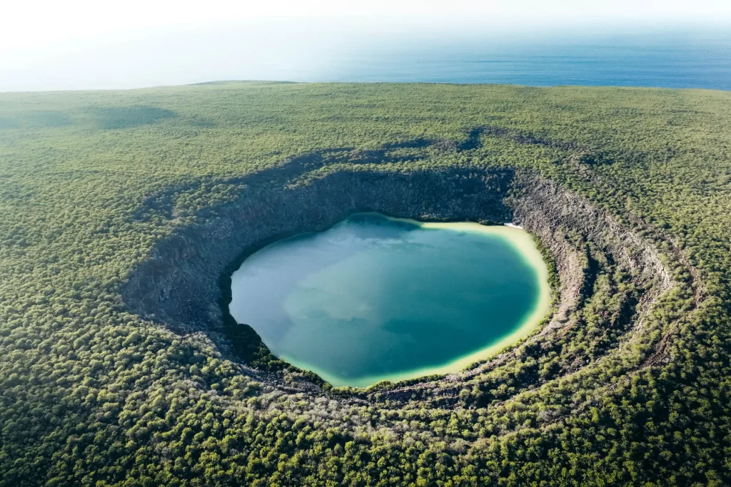 Homenaje al Parque Nacional Galápagos en sus 65 Años de Creación
